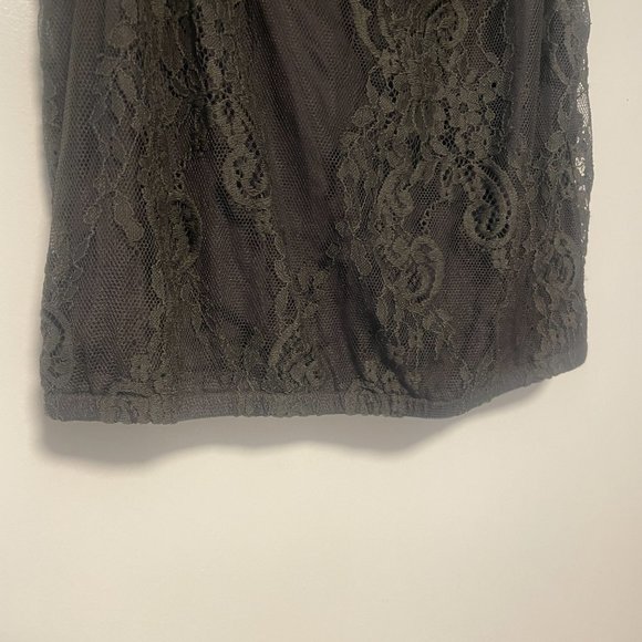 American Eagle Outfitters Grey Lace Off the Shoulder Top Size Medium Y2K - Picture 4 of 7